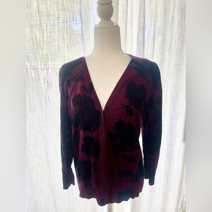 Loft XL Cardigan with Floral Design